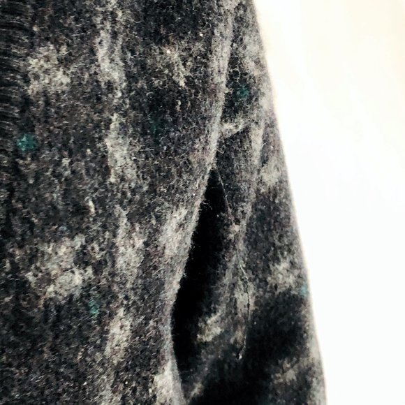 Cropped Boxy Cardigan Black XL Sweater Design - Picture 8 of 8